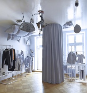 Dezeen_Risk.-Made-in-Warsaw-Shop-by-smallna_1